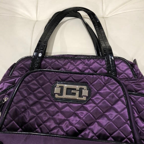 Gorgeous overnight bag or carry on - Picture 2 of 6